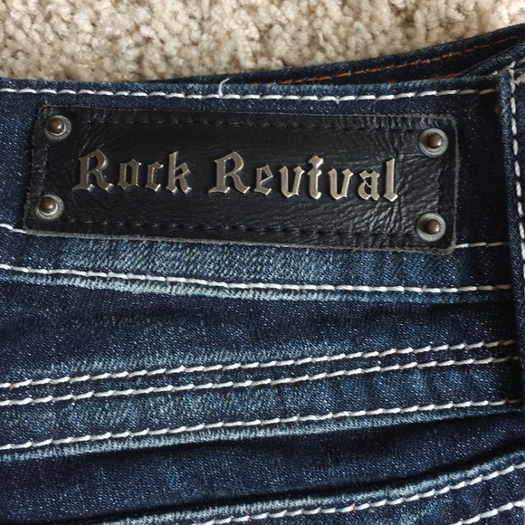 Like New Rock Revival Boot Cut Rhinestone Jeans - Picture 3 of 7